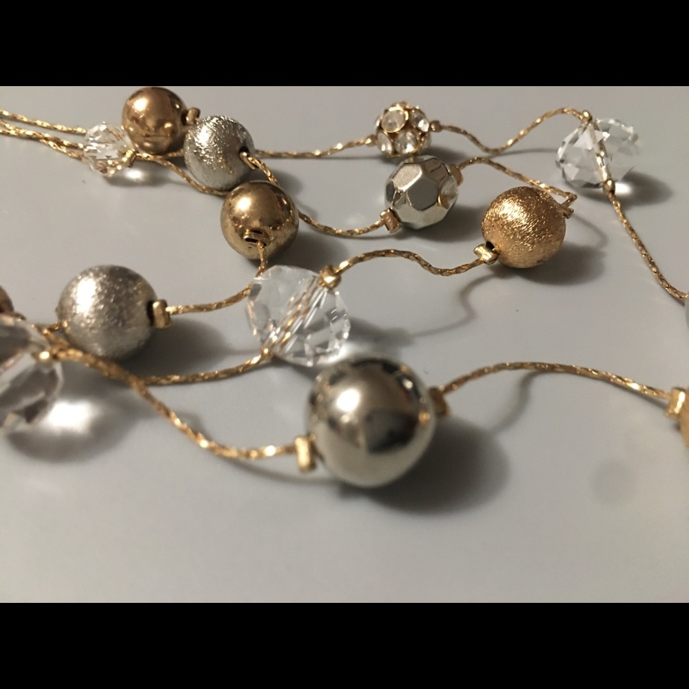 NÉW YORK & COMPANY 🔹 Gold Silver Crystal Necklace